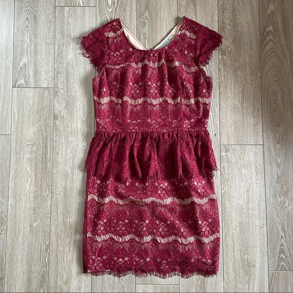 Maeve Peplum Lace Dress - Large - Picture 6 of 14